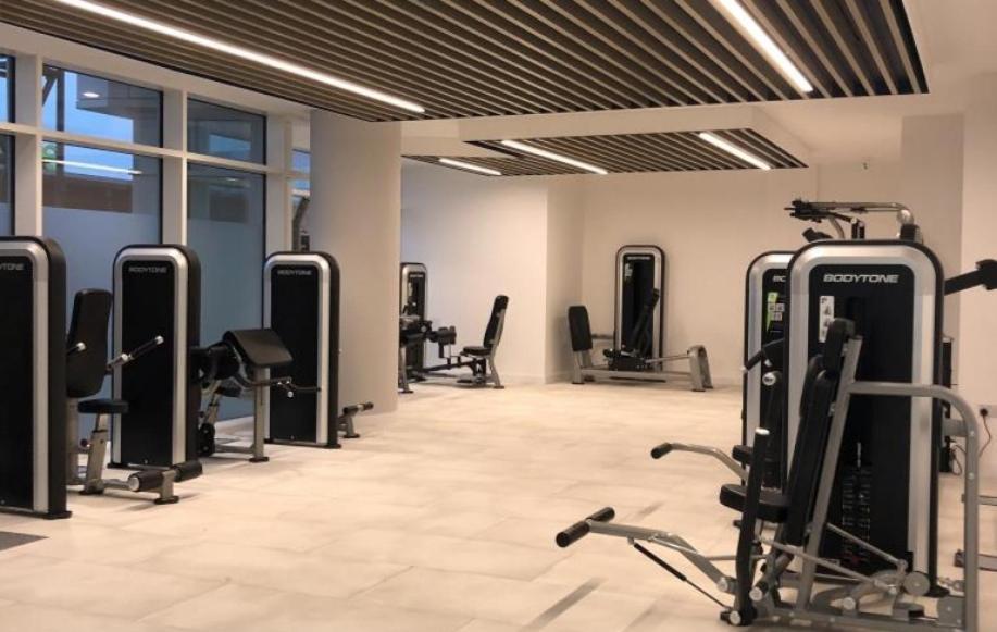 Berks Luxury Serviced Apartments , Free Parking, Free Gym And Free Wifi Bracknell Exterior foto